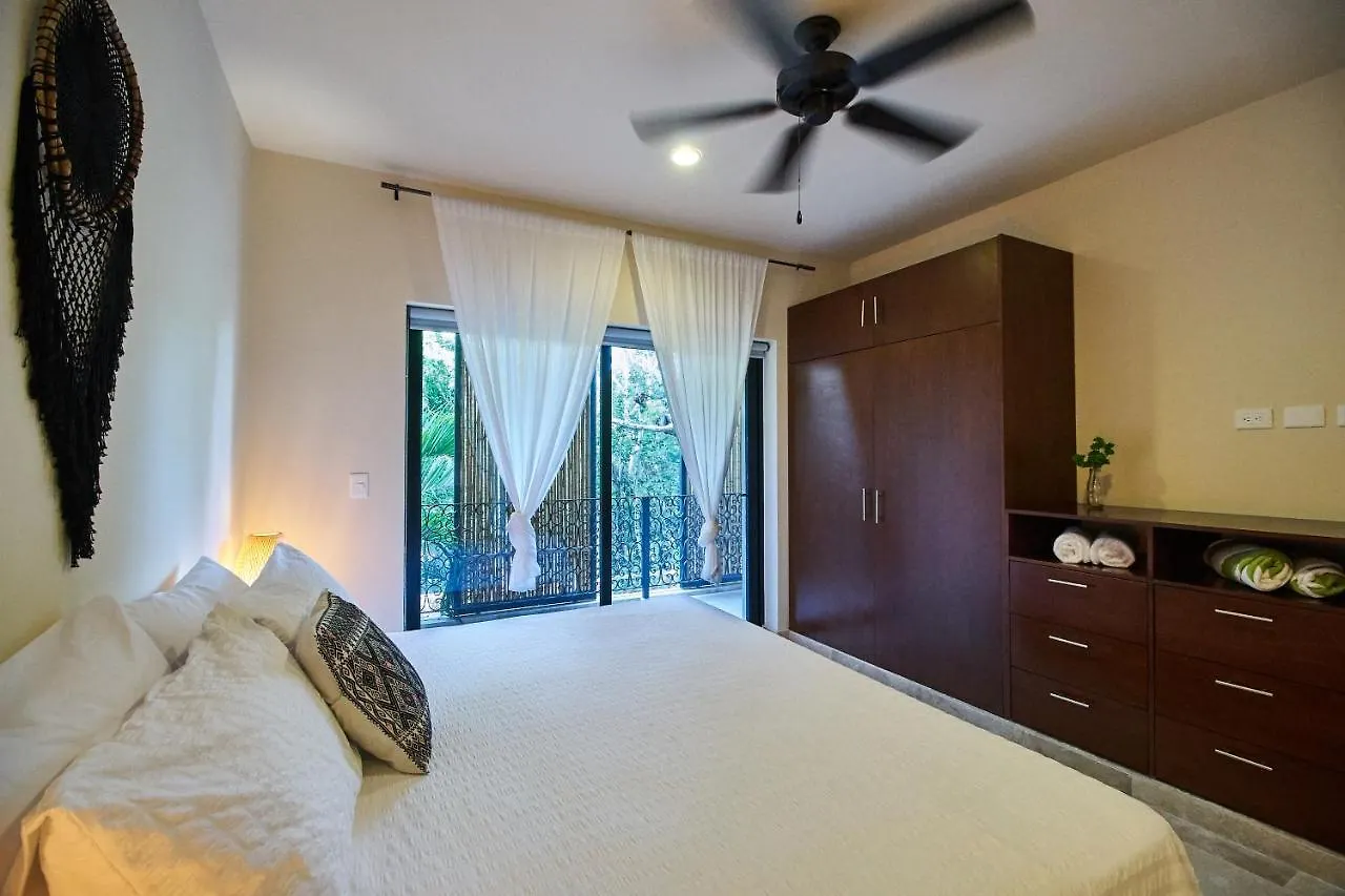 Premium Condo With Private Terrace And Pool View Meksika